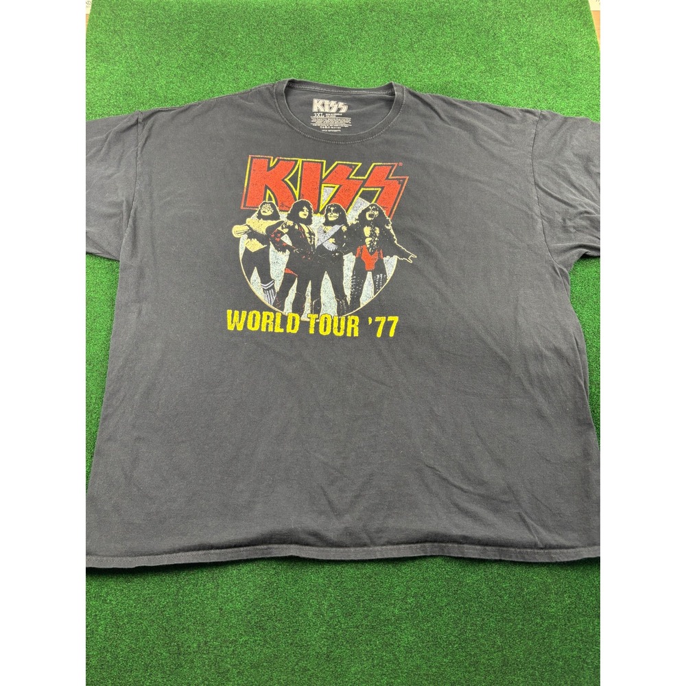 KISS World Tour 77 Graphic T‎ Shirt Mens 3XL Gray Short Sleeve Band Tee